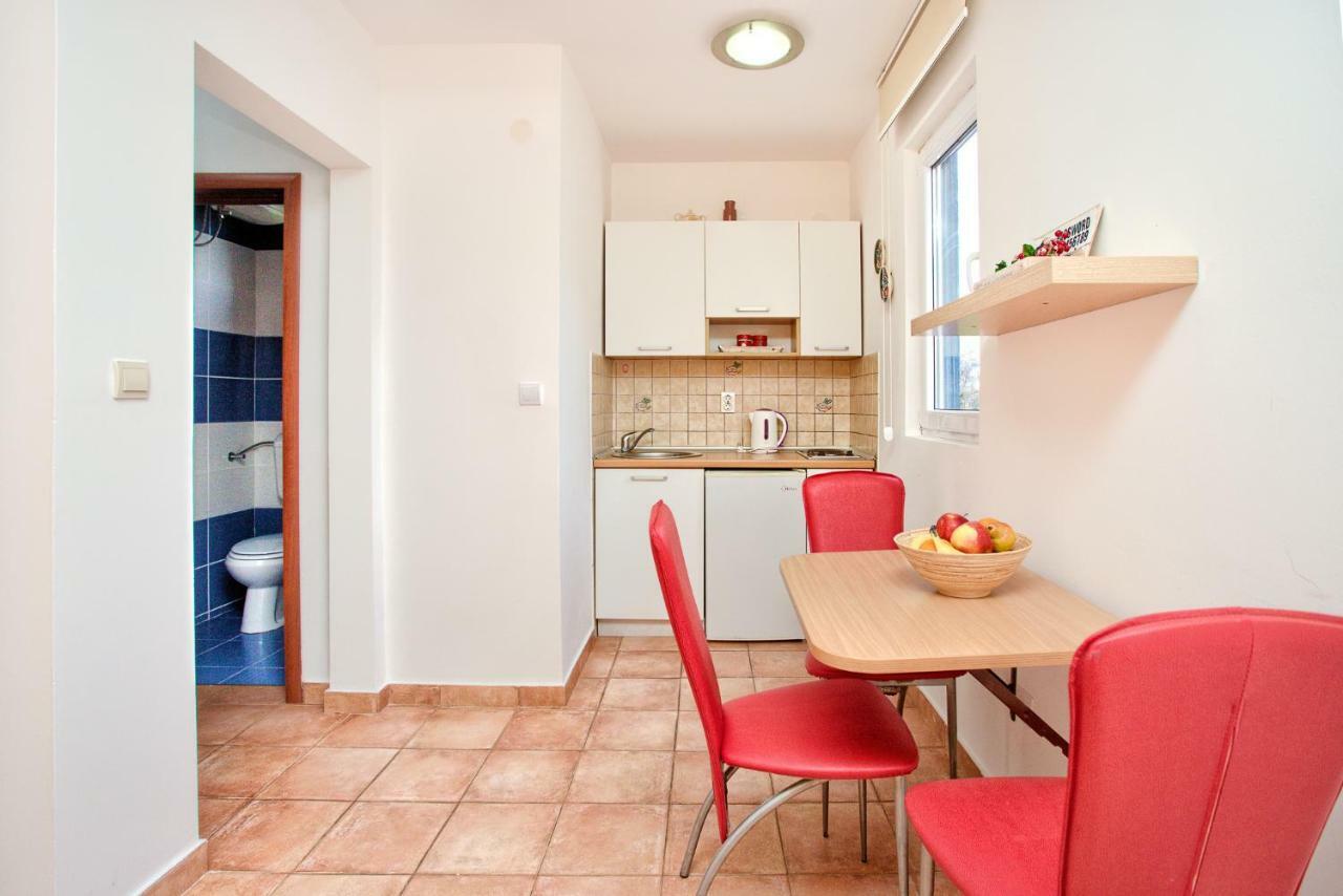 Apartments Ivanovic كوتور المظهر الخارجي الصورة